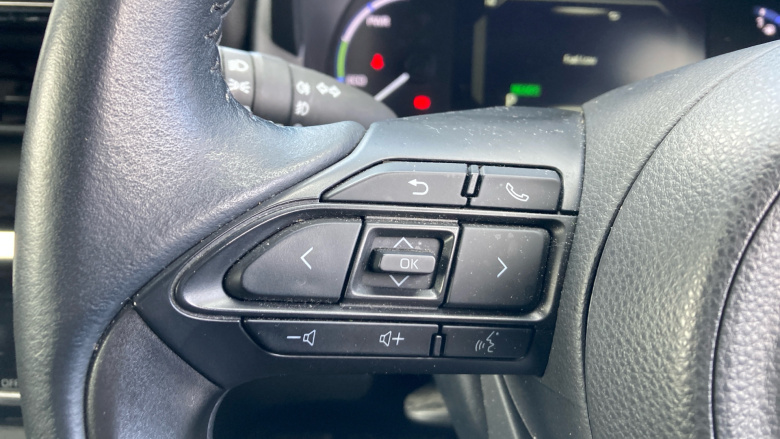 Toyota Yaris Cross 1.5 Hybrid Design 5dr CVT Hybrid Estate